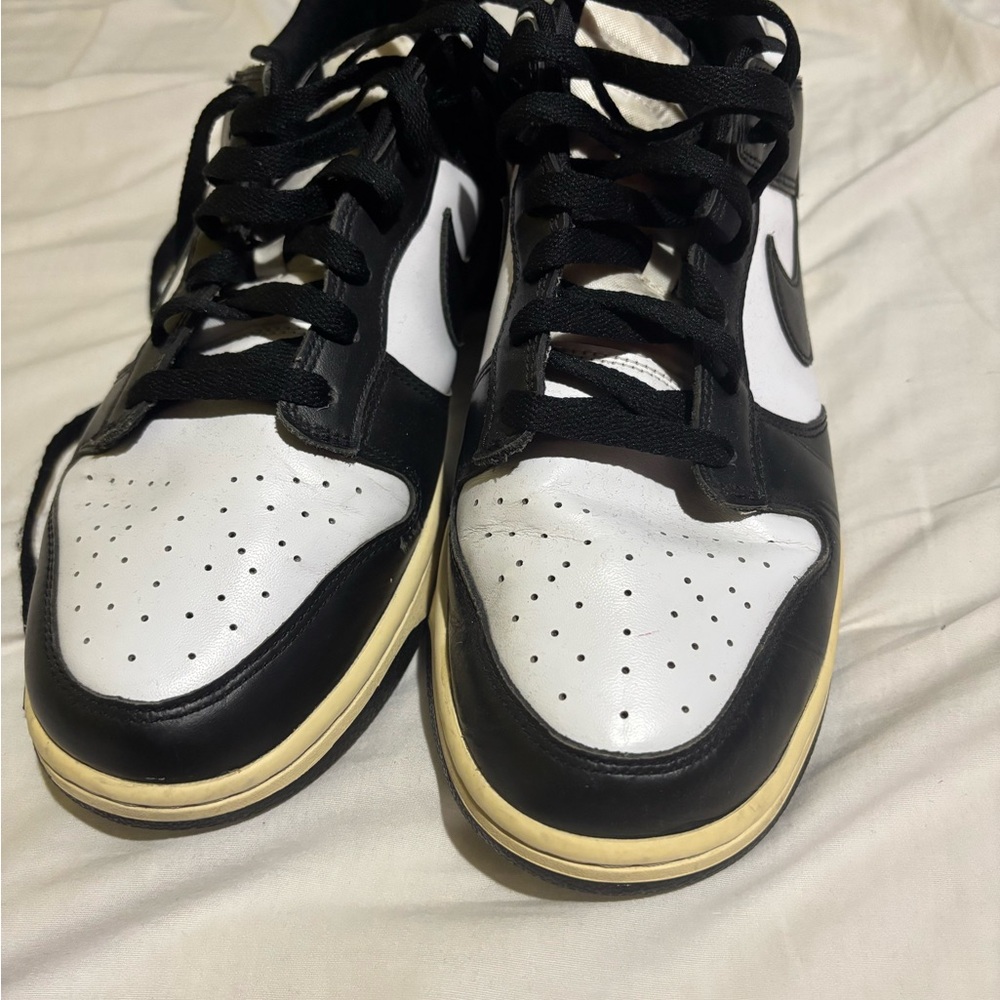 Nike Black and White Men's Sneakers